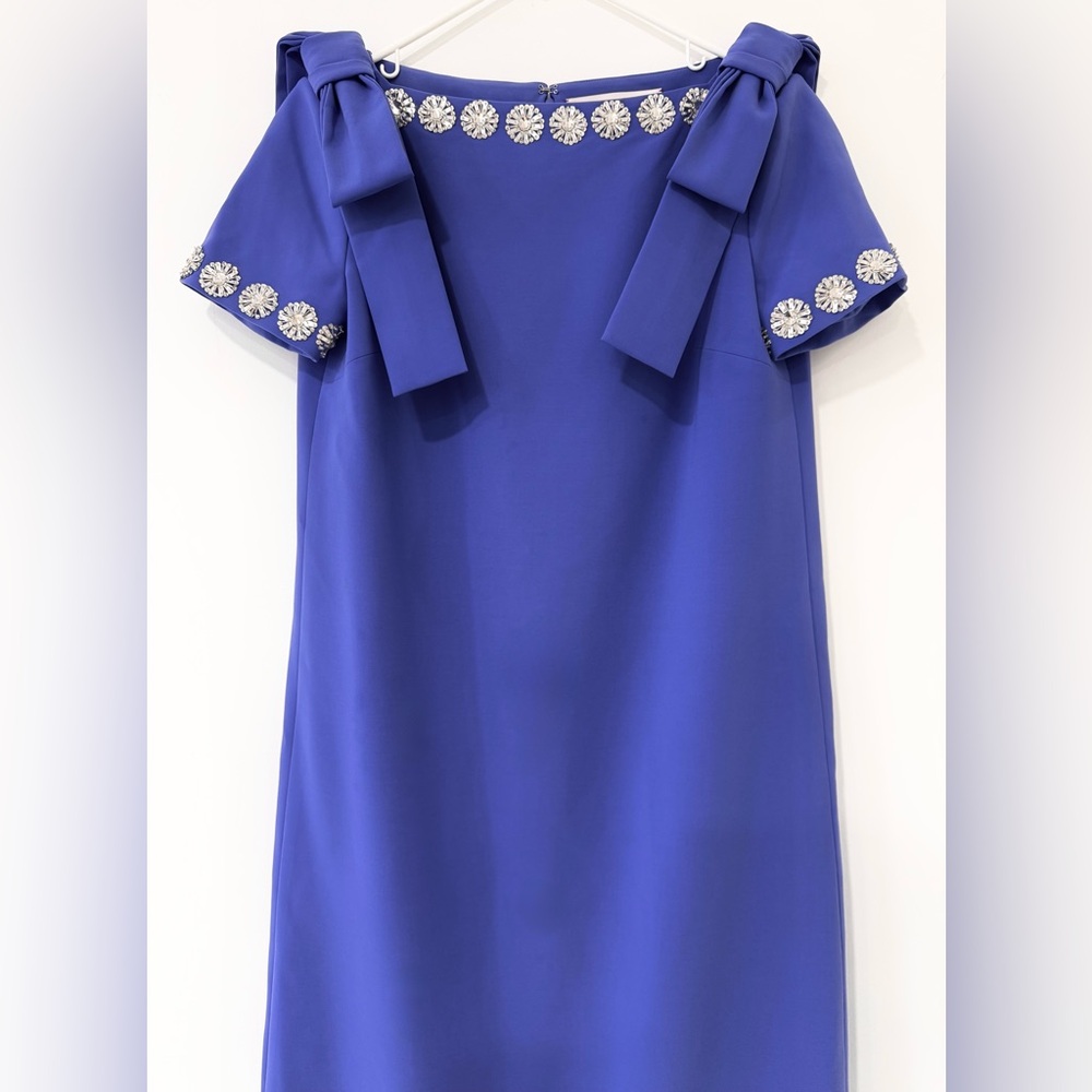 CAROLINA HERRERA Crystal-Trim Boatneck Column Gown With Shoulder Bows Maxi Dress - Picture 7 of 15
